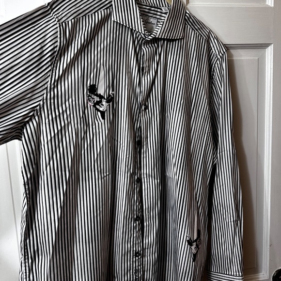 Robert Graham cotton button up - Picture 3 of 14